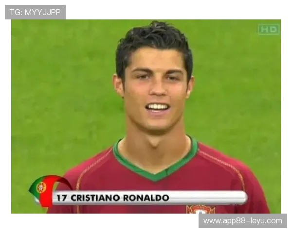 C罗职业生涯数据回顾：巅峰成就与辉煌纪录一览