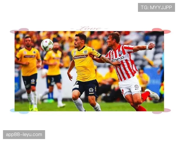 蓝白队迎新帅首胜，状态回升点燃复兴希望