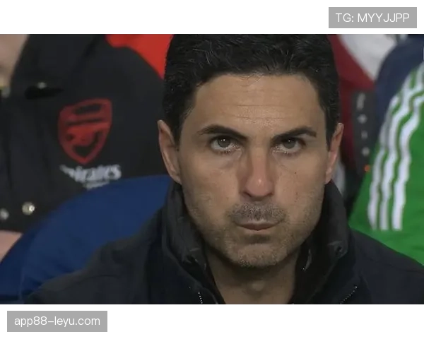 阿尔特塔与瓜迪奥拉战术博弈引爆足坛热议，师徒对决彰显执教实力跃升