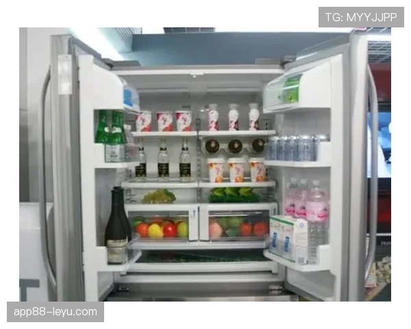 高磊家的冰箱里居然塞满了能量胶？